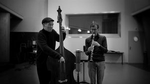 Iman Spaargaren and Peter Bjørnild recording My Funny Valentine at Sound Liaison, showcasing pure DSD recording with clarinet and double bass in an intimate, innovative setup
